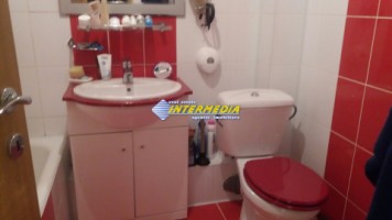 apartament-cu-3-camere-cetate-etaj-intermediar-3